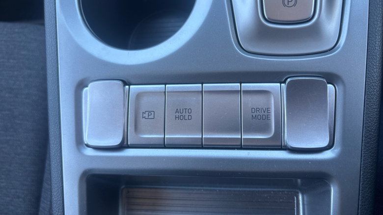 Hyundai KONA 100kW SE Connect 39kWh 5dr Auto Electric Hatchback